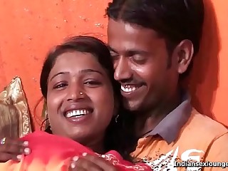 Indian Sonia Thing embrace Raj in (HD) 15 min
