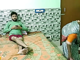 Desi landlord screwing with hot servant Bhabhi ! Desi Hot sex